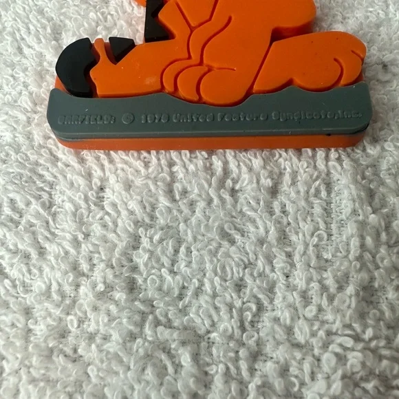 Garfield the cat keychain VINTAGE 1978 rubber feel - Picture 2 of 3